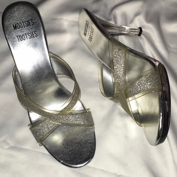 Dress Sandals - Picture 1 of 3